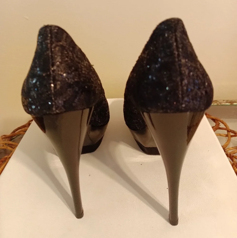 Bakers stilleto peep toe glitter bling black heel size 7.5 NWOT